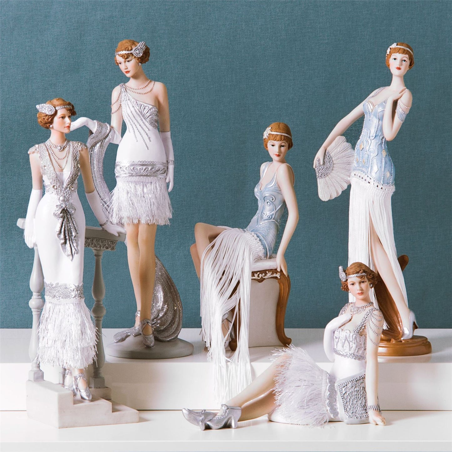 "Gatsby Girls" Figurine Sitting - Evelyn