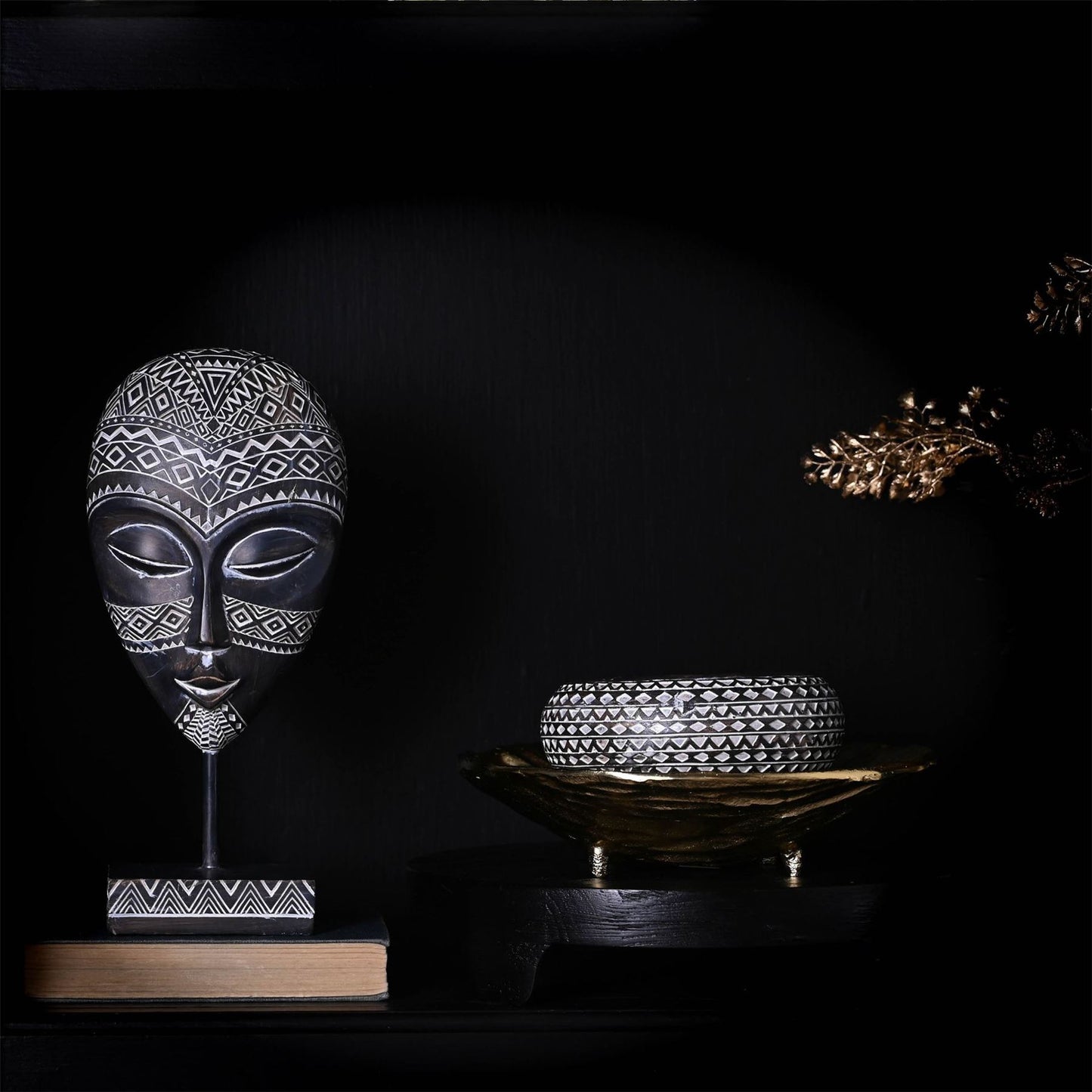 Hestia Gold Metal Round Textured Display Bowl 23cm