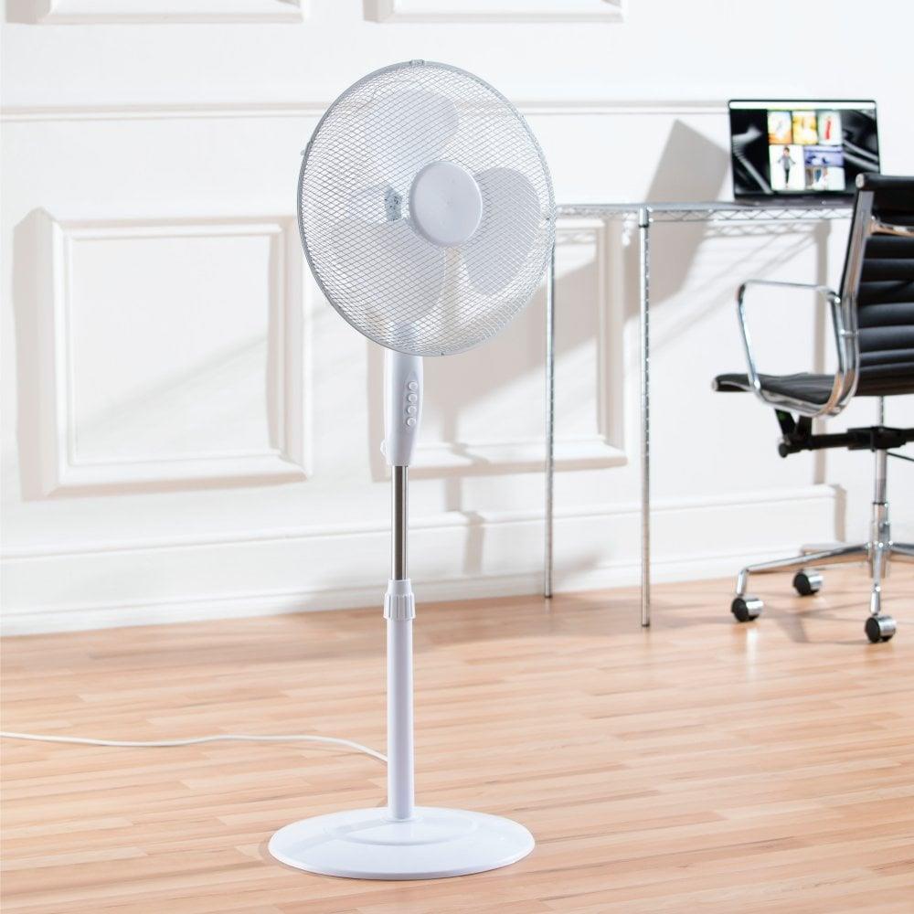 Daewoo Round Base 16" Pedestal Fan White