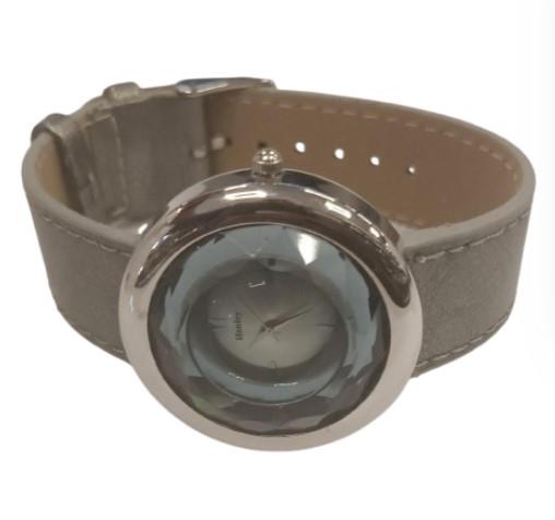 Henley Ladies Fashion Case Grey Dial And Silver Leather Strap Watch H06021.3- CLEARANCE NEEDS RE-BATTERY