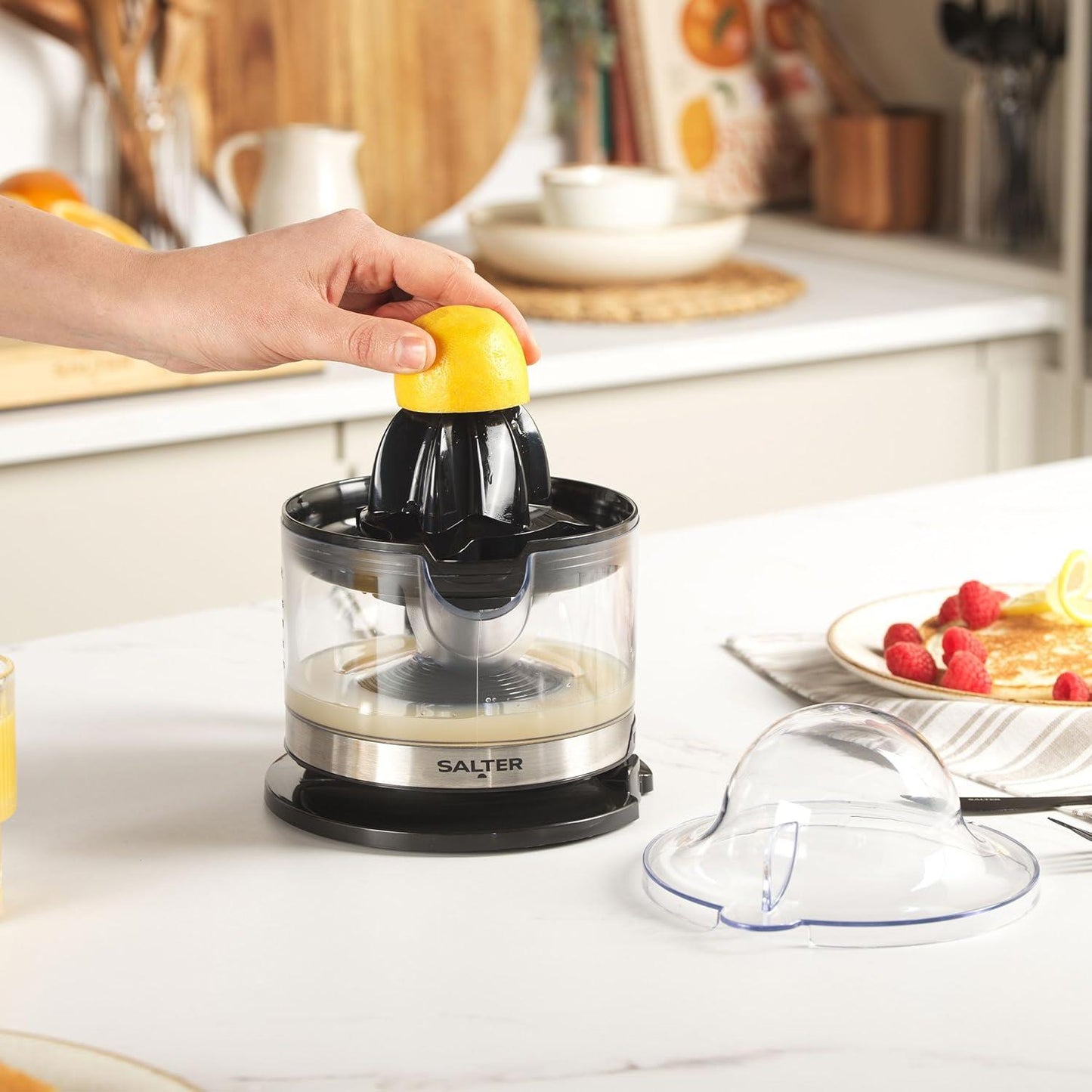 Salter Electric Citrus Juicer