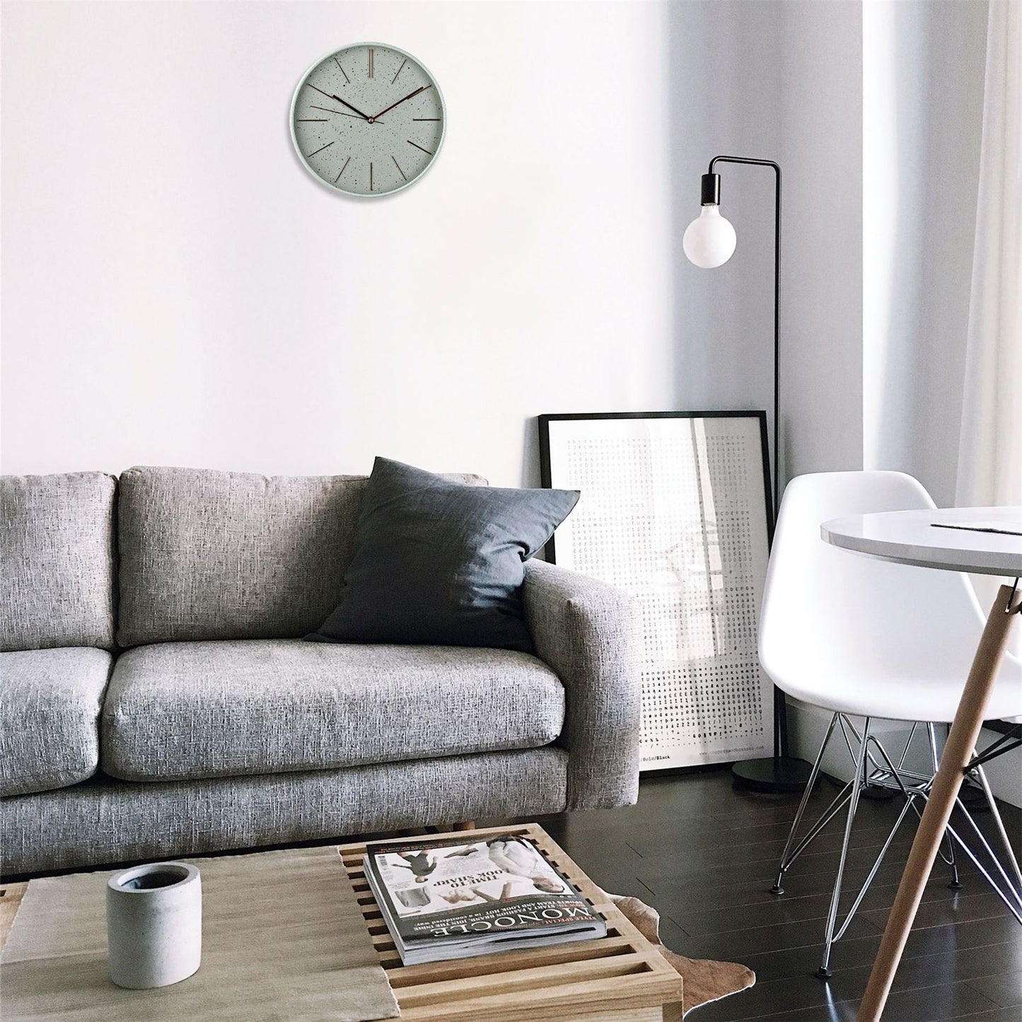 Hometime Round Wall Clock Speckled Face 12"