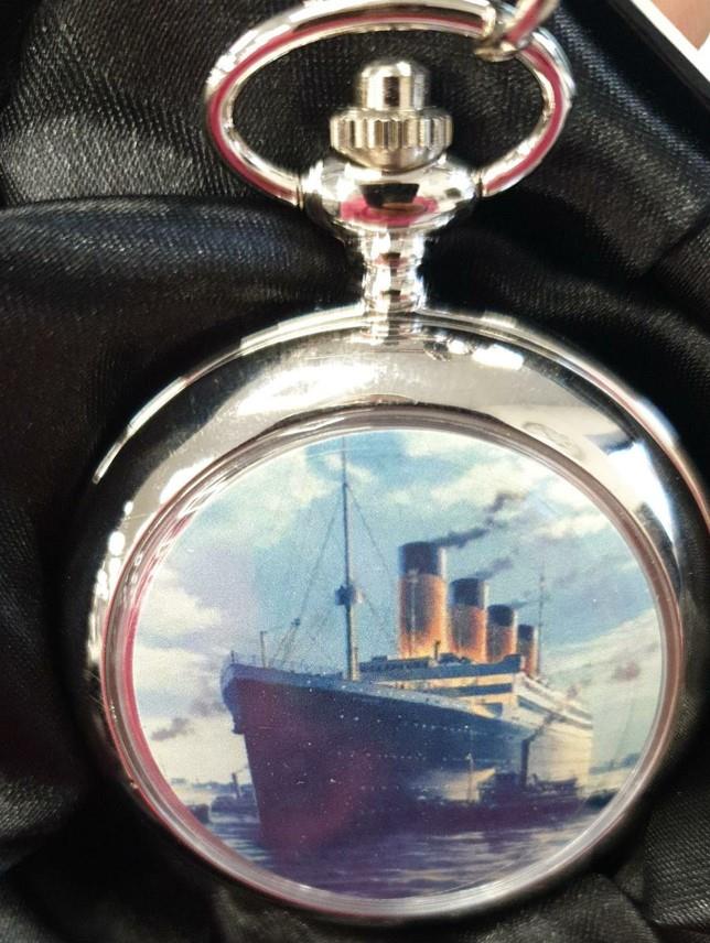 Boxx Picture Pocket watch P5061 Available Multiple Pictures