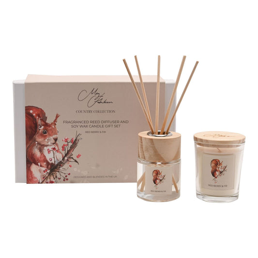 Meg Hawkins Squirrel Mini Candle & Diffuser Gift Set - Fir & Red Berry