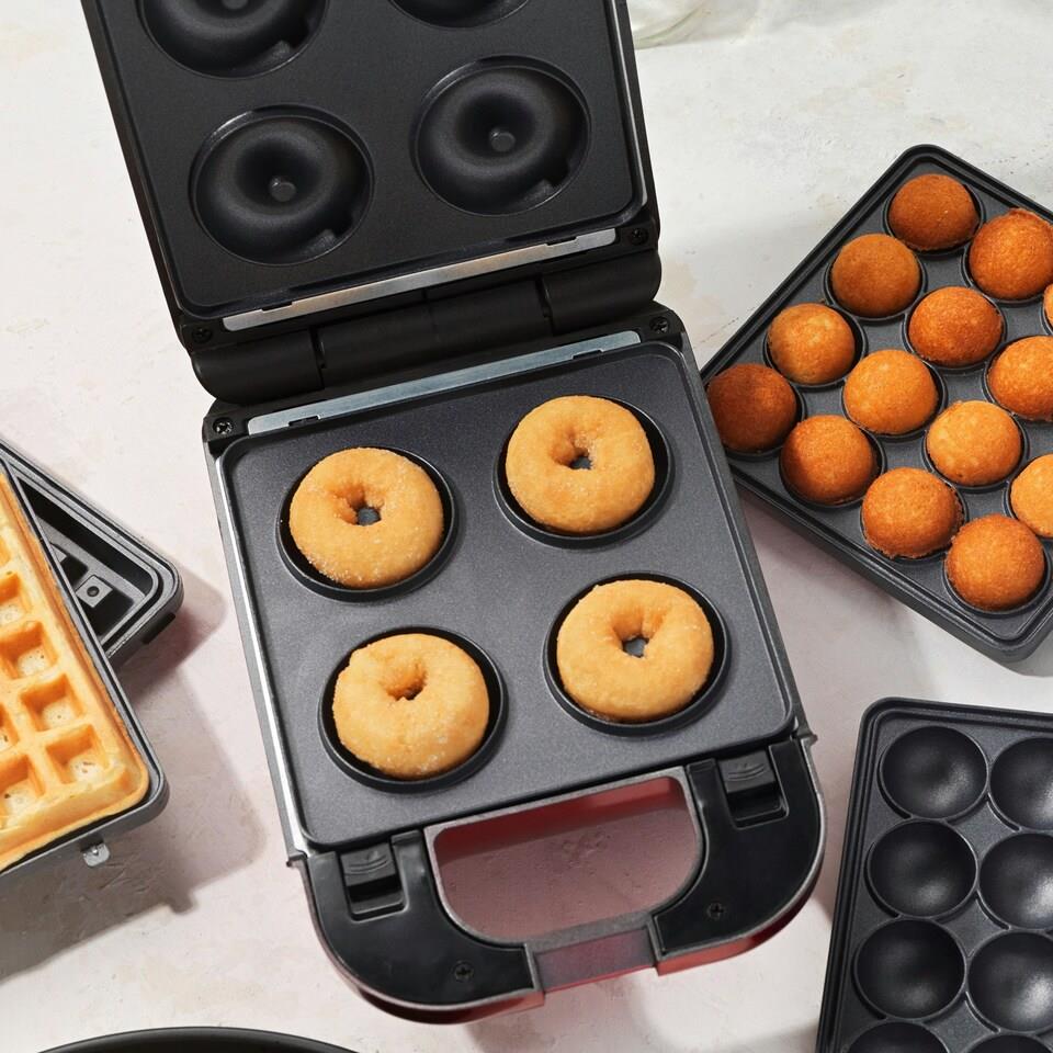 Giles & Posner 3 in 1 Mini Treat Maker
