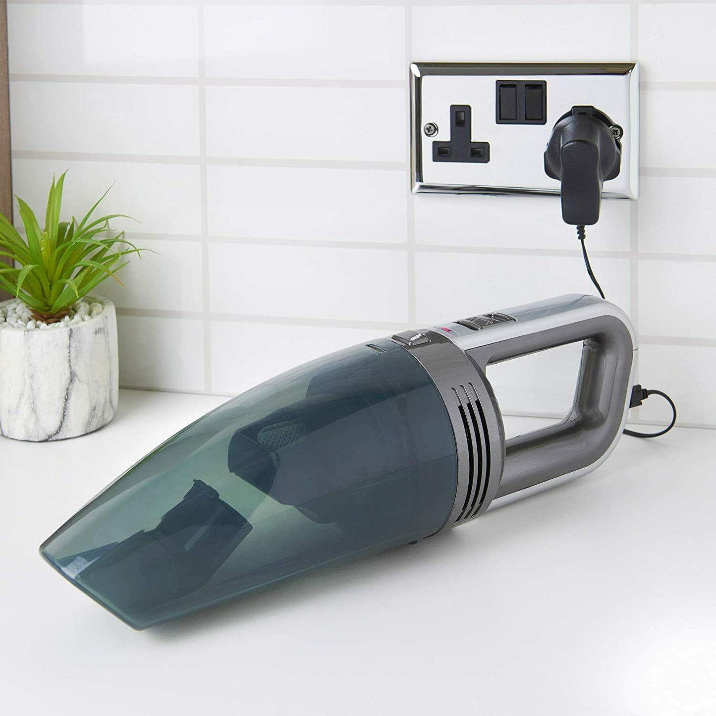 Quest Wet & Dry Cordless Handheld Vacuum (Carton of 4)