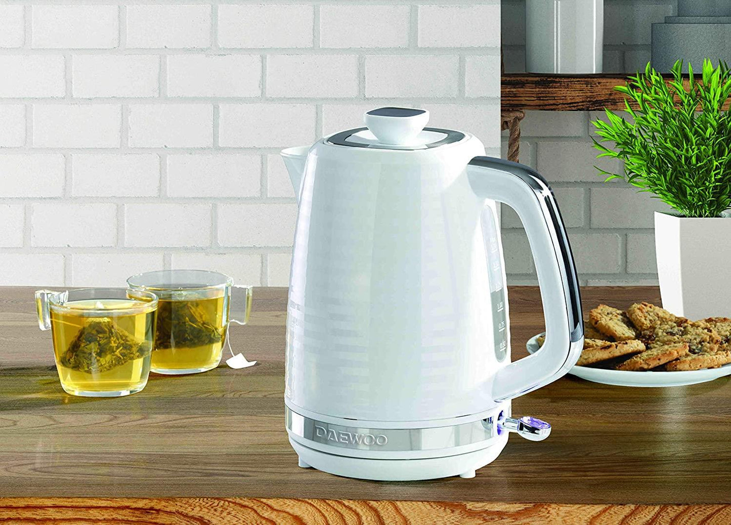 Daewoo Hive 1.7L 3KW Textured Kettle White