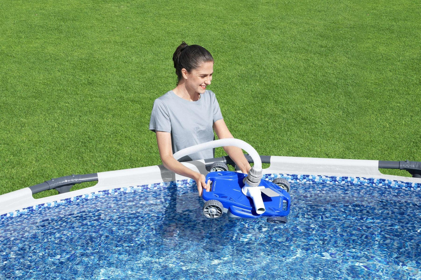 BESTWAY AQUADRIFT AUTOMATIC POOL CLEANER (Carton of 1)