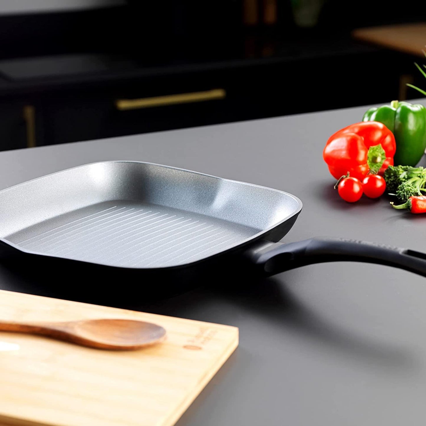Russell Hobbs Crystaltech Graphite Non-Stick Griddle Pan- 28 cm