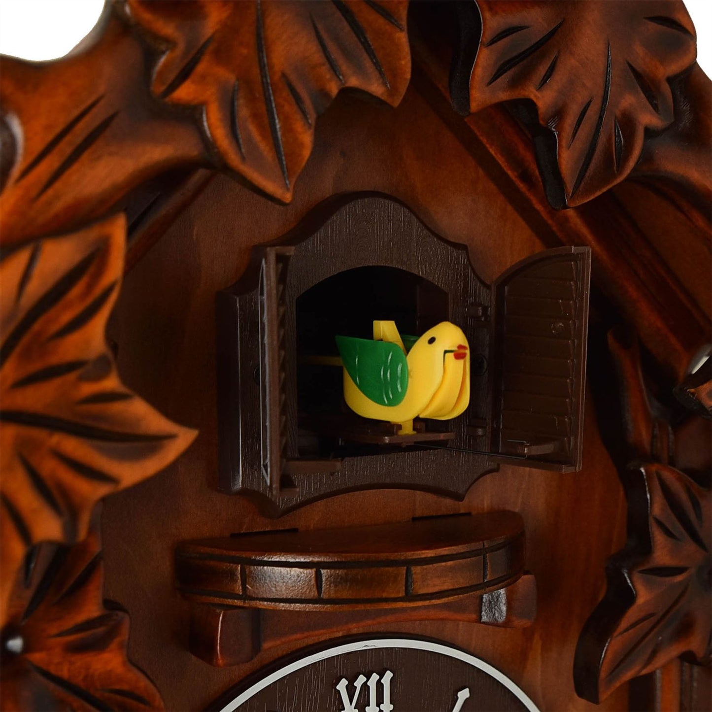 Qtz Cuckoo Clock Bird on Top Wooden Case - Large