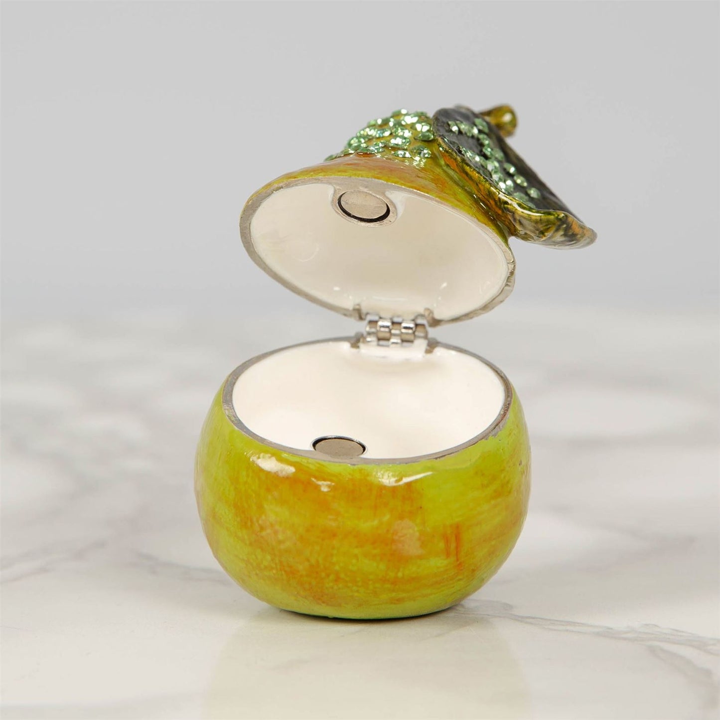 Treasured Trinkets - Pear