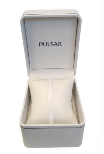Pulsar White Watch Box with padded Cushion