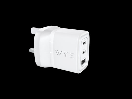 WYEFLUX 67W Dual USB Type-C & USB-A Power Adapter GaN III