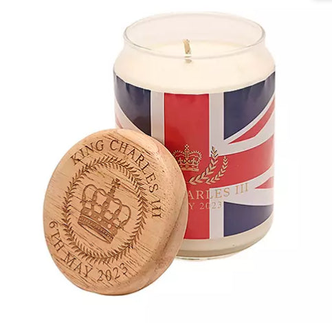 KING CHARLES III CANDLE WITH WOOD LID 650ML MADE IN UK - UNION JACK