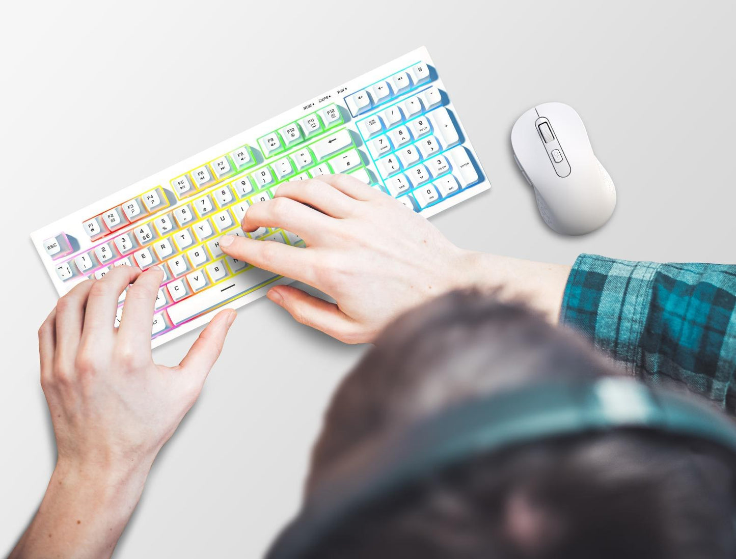 Wyeflow Wireless Gaming  RGB Backlit Keyboard - White