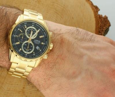 Lorus Mens 43mm Chronograph Tachymeter Quartz Dated Black Dial Golden Steel Bracelet Watch