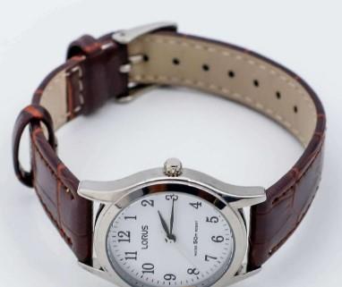 Lorus Ladies Basic White Dial Brown Leather Strap Watch RRS57UX9 BRAND NEW BUT NEEDS BATTERY