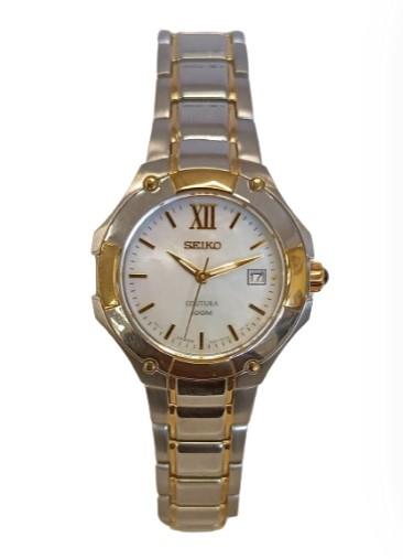 Seiko Ladies Dated Mother of Pearl Dial 2 Tone Stainless Steel Watch 7N82-0EK0 (SECOND)  - CLEARANCE NEEDS RE-BATTERY