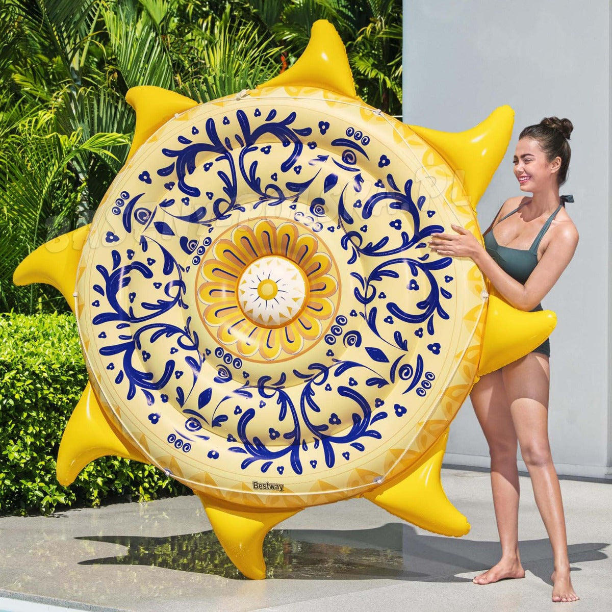 Bestway 7’5″ x 7’5″/2.26m x 2.26m Sunny Sicily Island  Float in Style