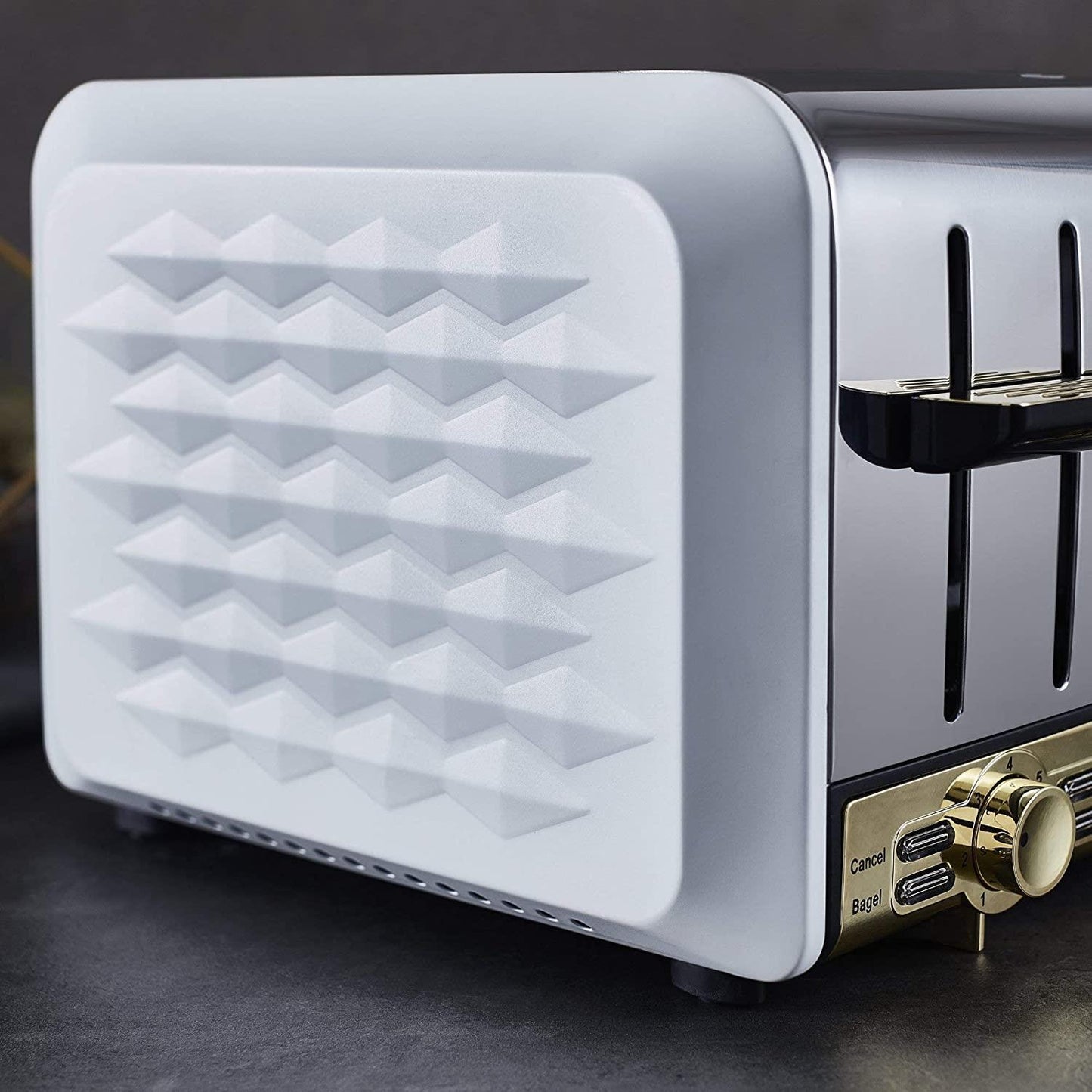 Swan Gatsby 4 Slice Toaster ST14084WHTN- White And Gold