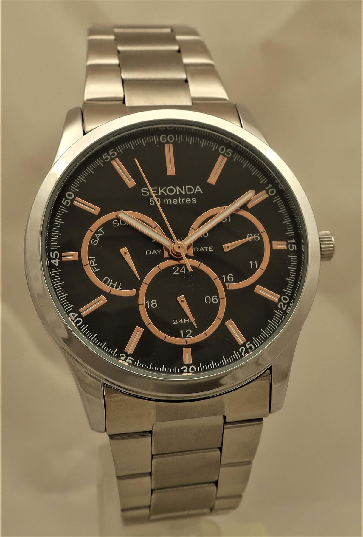 Sekonda Mens Chrono Watch Black Face Rosegold Features