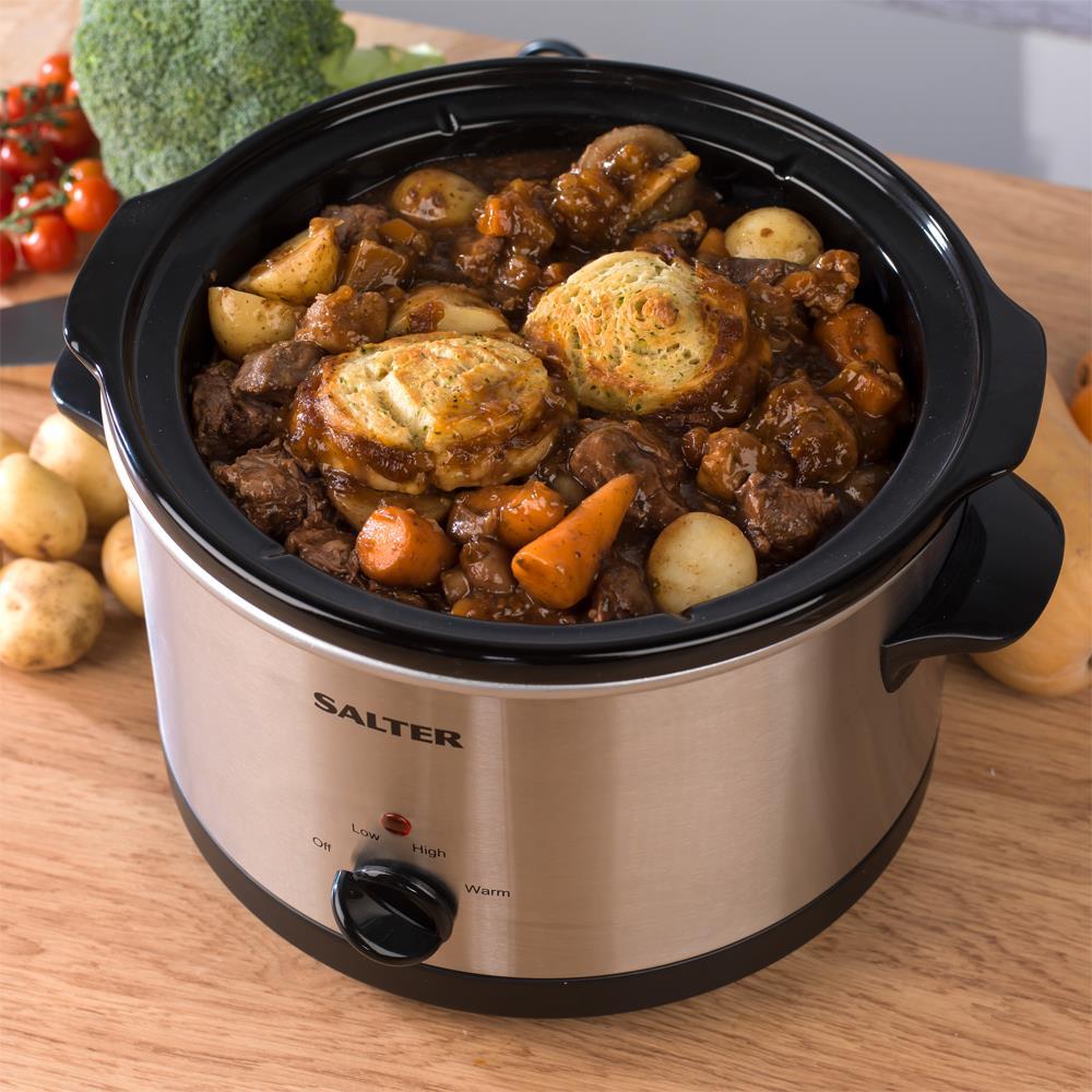 Salter Non-Stick 5.5lt Slow Cooker with 3 Heat Settings