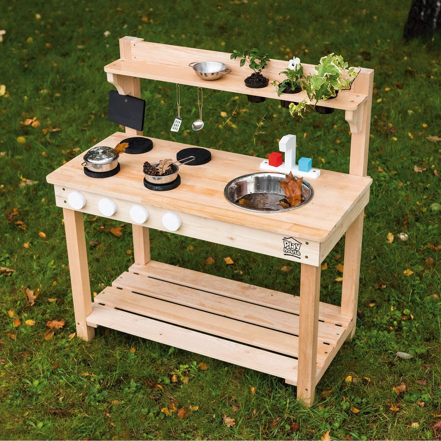 Playhouse with mud kitchen online