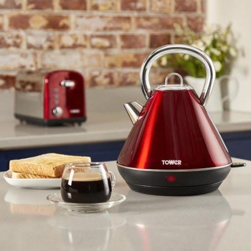 Tower 3KW 1.8L Stainless Steel Kettle – Red